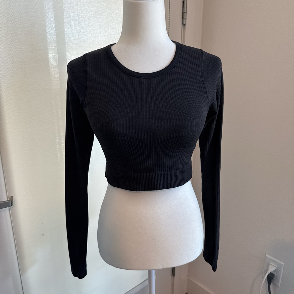 lululemon athletica Black Ribbed Crop Top